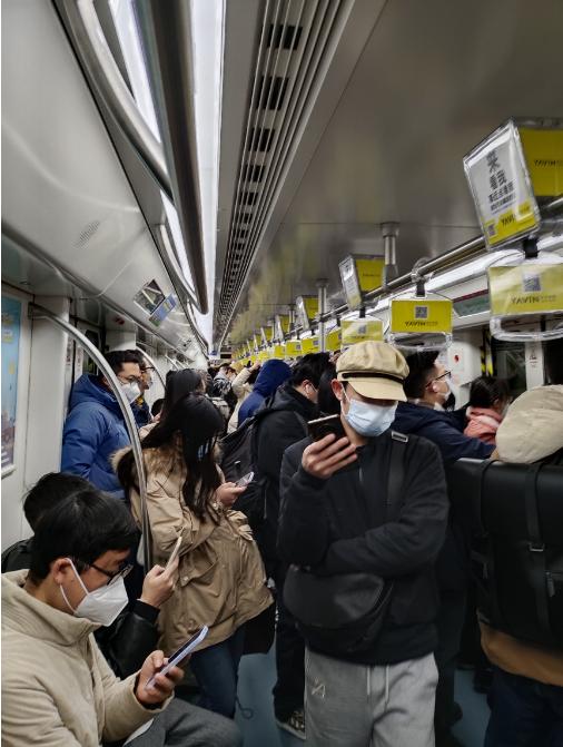 长沙迎节前晚高峰,长沙迎来节前晚高峰