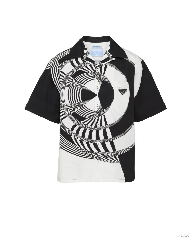 prada2023假日系列礼盒,prada闪耀秀款