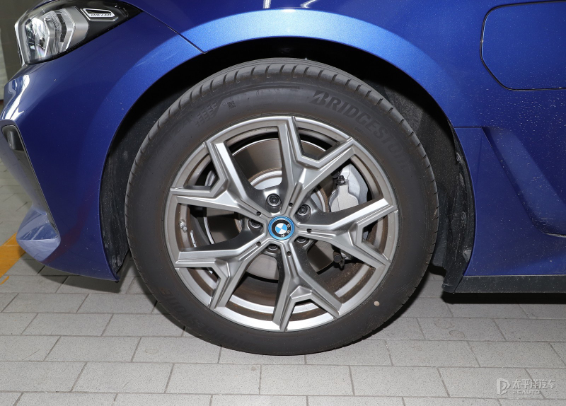 各级别最热销的8款车买它准没错,同级20-30万元纯电豪华轿车怎么选