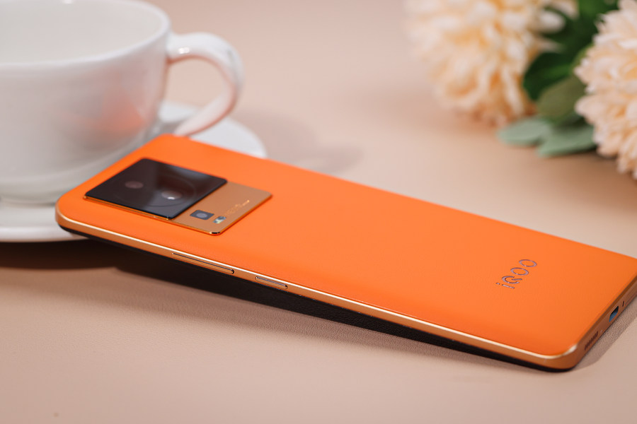 现在买手机的话买什么手机比较好,现在买手机推荐哪种性价比手机