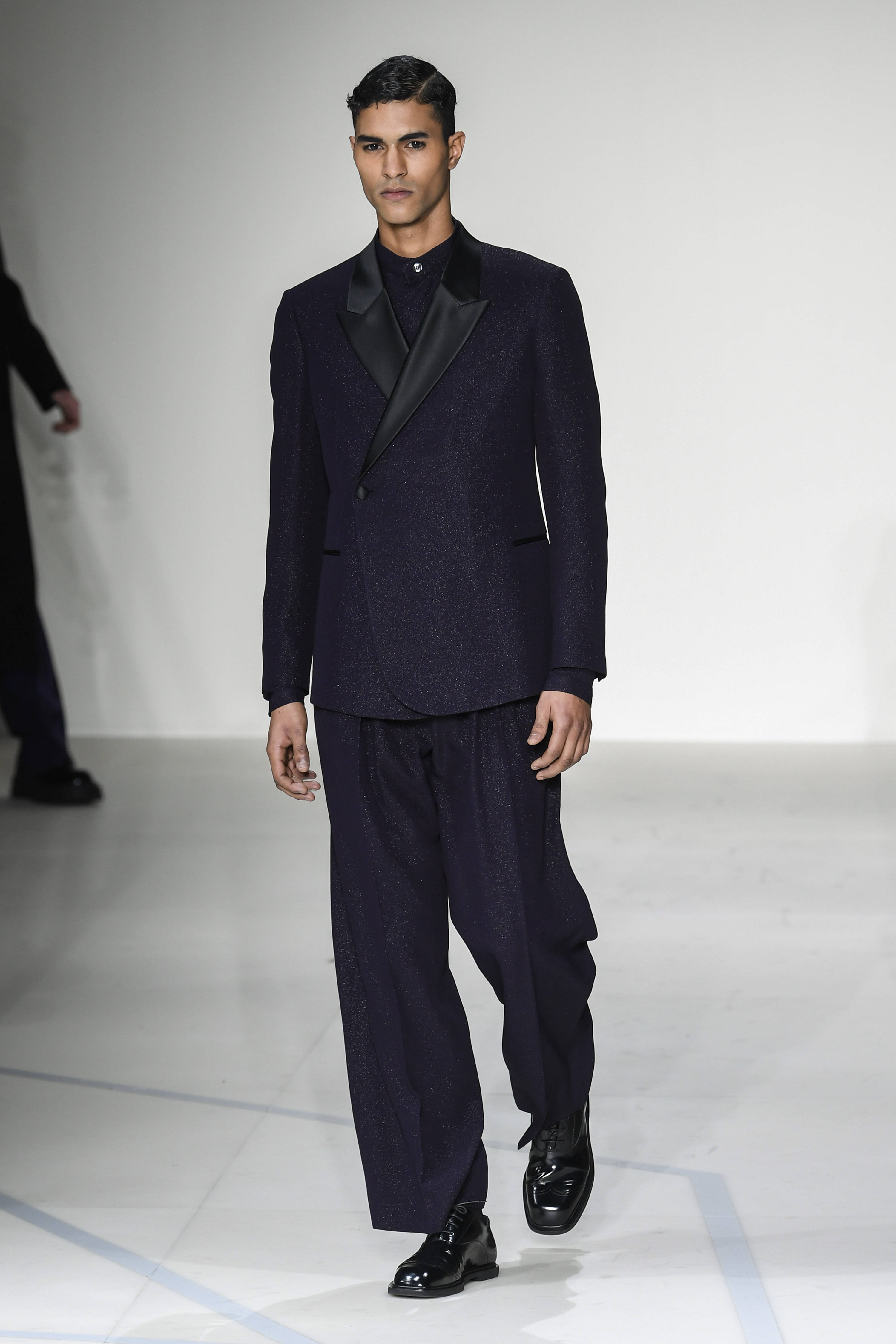 外代二线泰国时装周掠影,米兰男装周菲拉格慕品牌时装秀