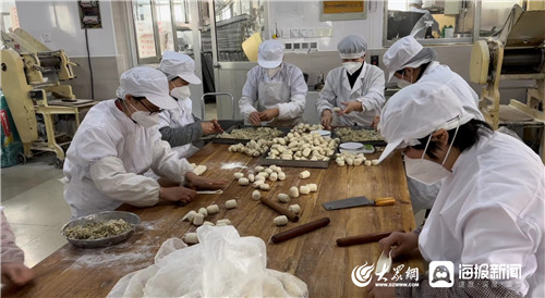 新春走基层外卖箱里的新年味,新春走基层之樟桥村