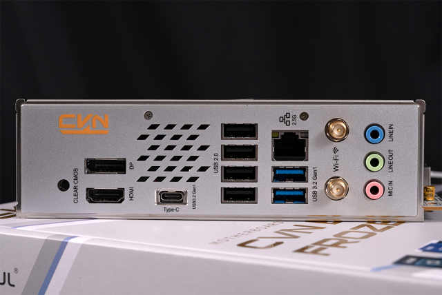 巨能超的ITX小板，七彩虹CVNB760IFROZENWIFI登陆舰主板评测