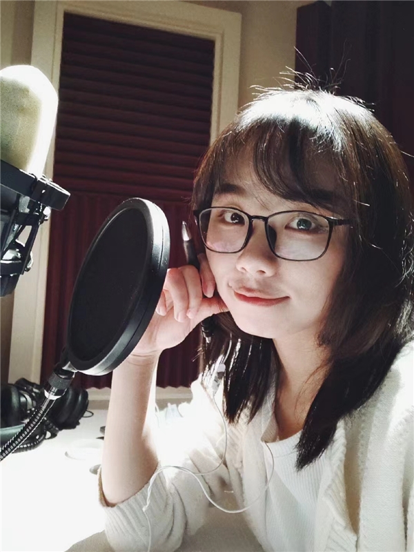 配音演员周娟参与电影《深海》揭秘配音故事