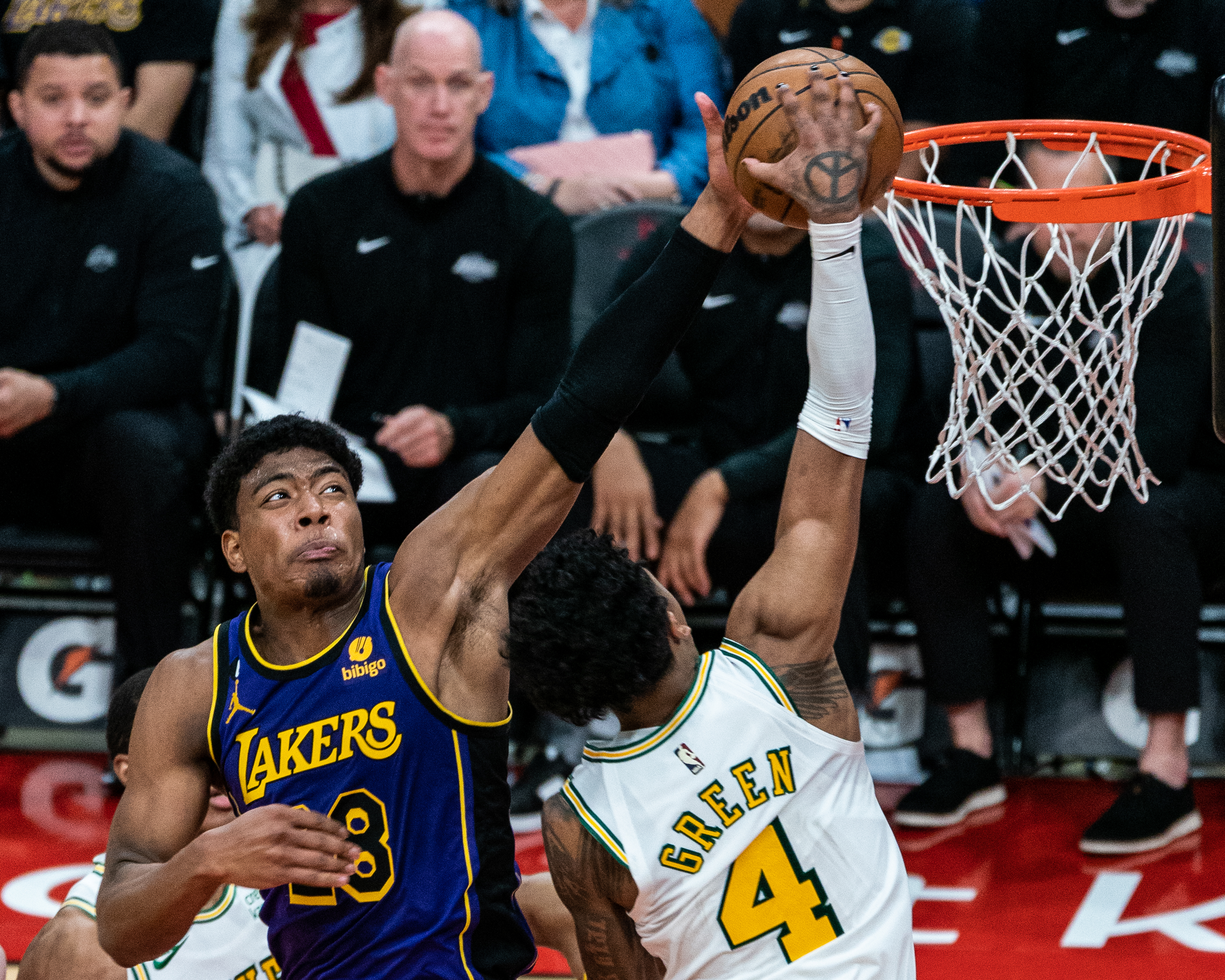 火箭加时胜湖人,nba常规赛湖人火箭