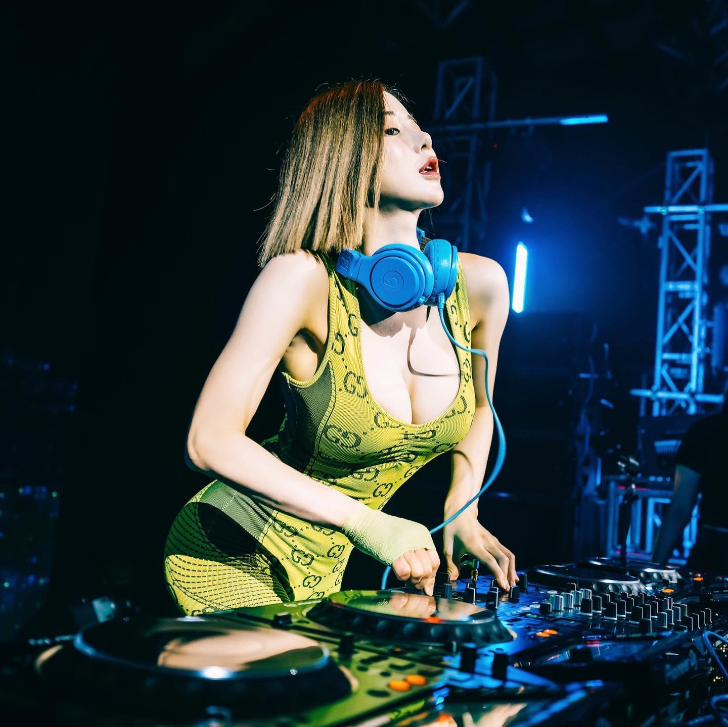 djsoda最新写真,djsoda写真图片