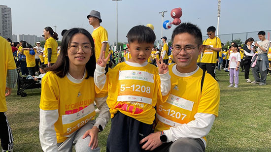 万名杭城市民从“大莲花”出发毅行迎亚运