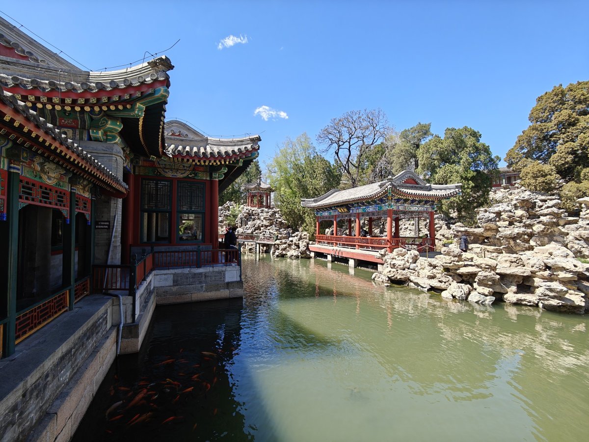 oppofindx6pro,oppofindx6pro鐪熷疄浣撻獙鎷嶇収