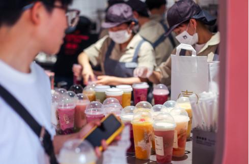 五一假期全国零售和餐饮销售额,五一假期全国餐饮消费多少元