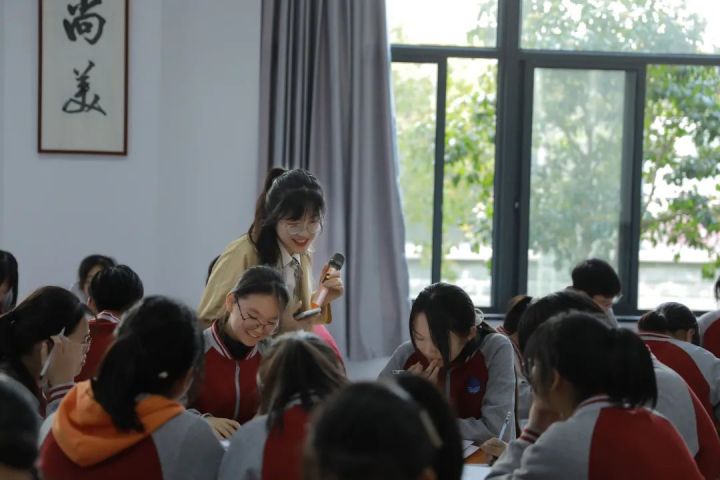 女儿上普高妈妈让孩子读职业高中,考上普高妈妈让去技校