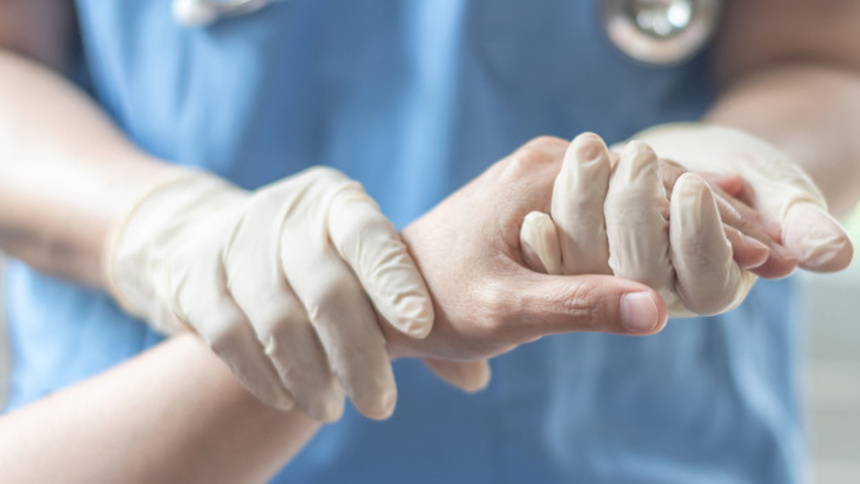 鍦ㄥ钩鍑′汉鐪奸噷鍖绘姢鏄笉浼氱敓鐥呯殑,骞冲嚒浜虹溂閲岀殑骞冲嚒涓栫晫