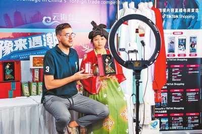 河南加快空中丝路建设,河南网上丝绸之路