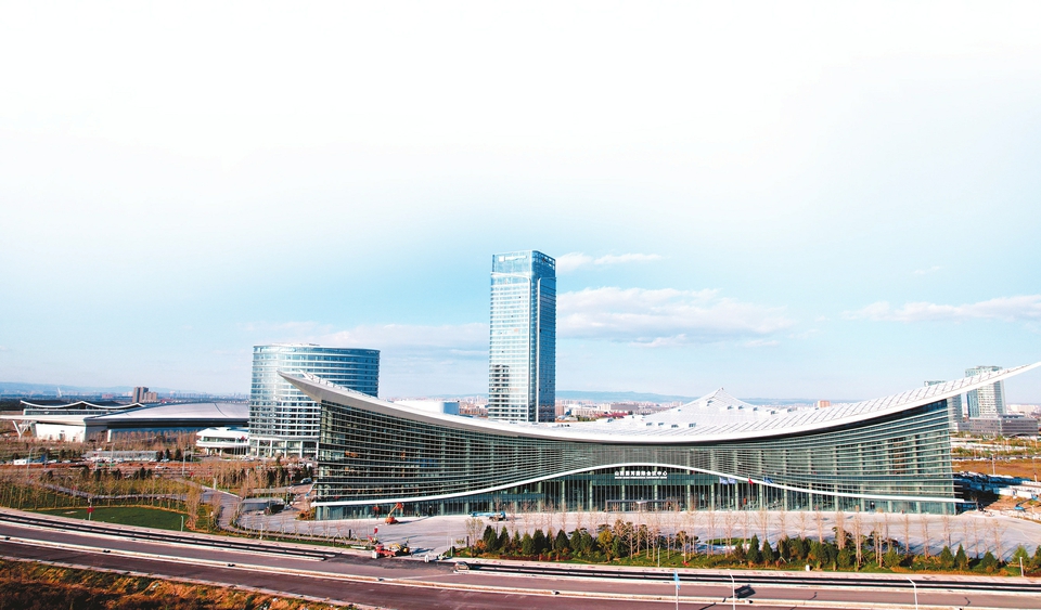 奋力担当作为强化履职尽责,在推进高质量发展中展现担当