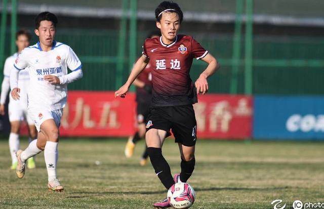 飘逸男孩李世斌：“能和伊沃搭档受益匪浅”