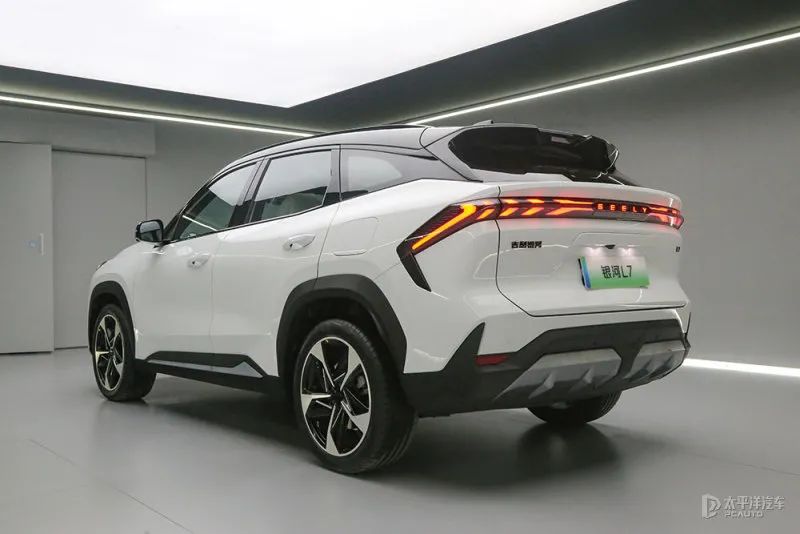 吉利银河l7全新suv沉浸式体验,吉利银河l7丐版增程版深度测评