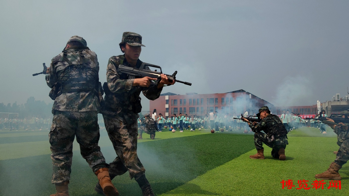 筑牢国防教育进校园,国防教育进校园点燃萌娃强国梦