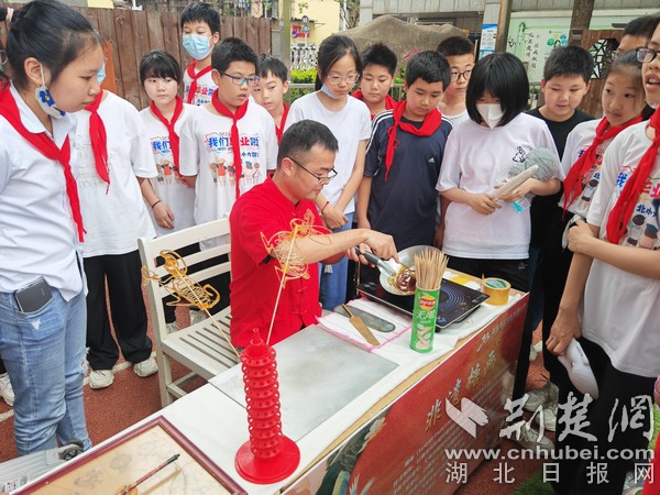 庆六一回味童年,庆六一伴成长