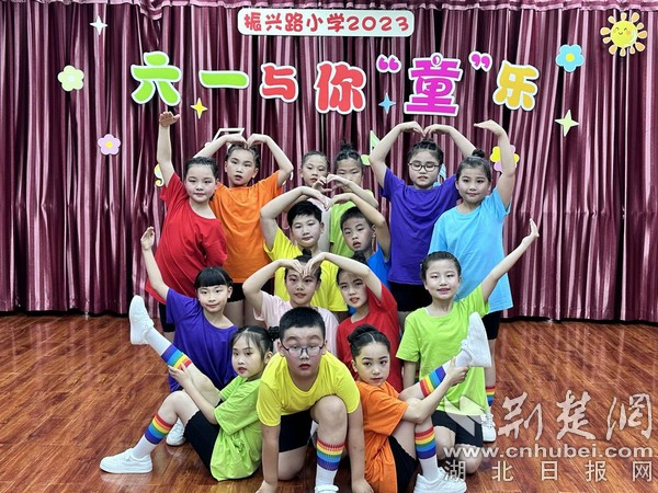 庆六一同心共成长,庆六一追忆童年美好时光