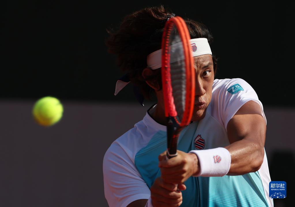 法网最新战况张之臻直播,张之臻最新比赛消息法网