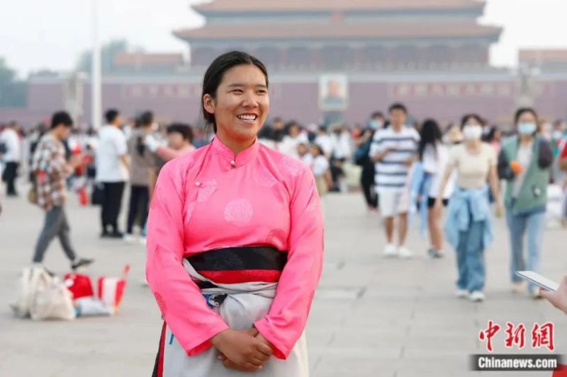 在北京，四十个藏族孩子留下了风