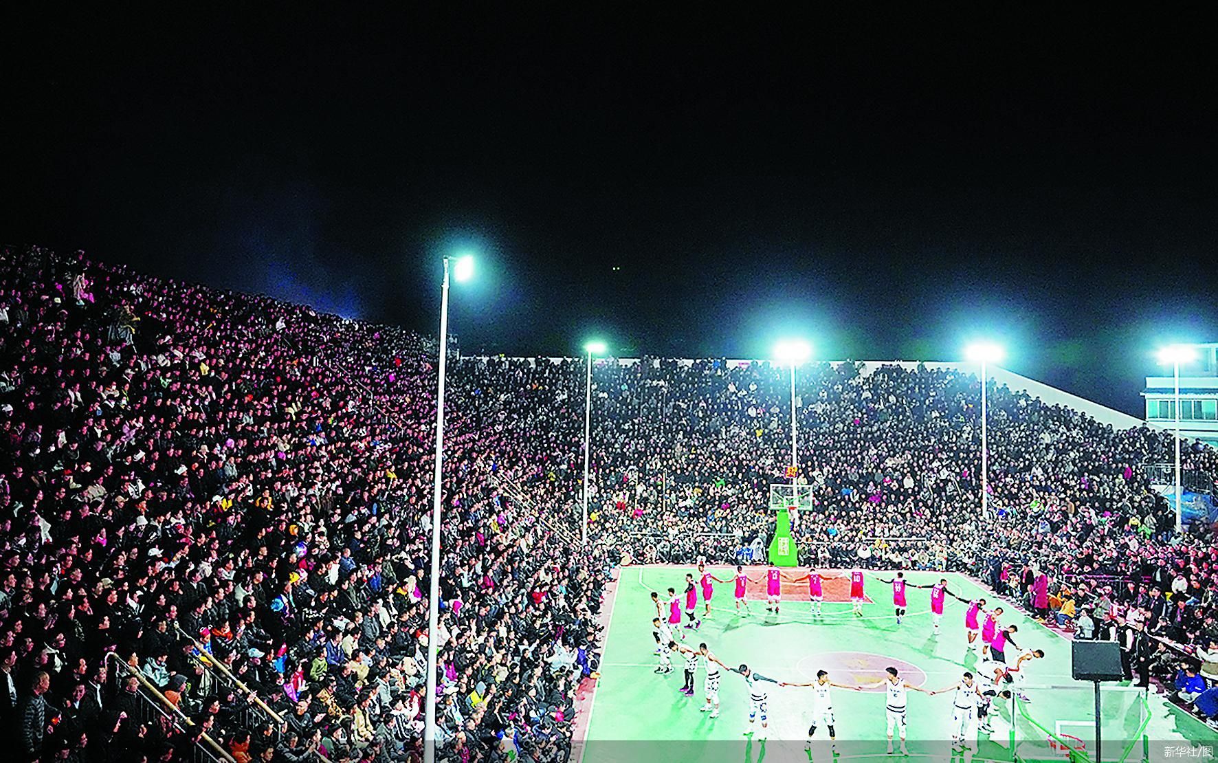 村霸酒后非法入室打老人,村ba贵州总决赛