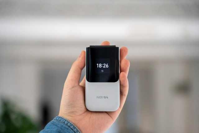 诺基亚翻盖功能机2660flip,2023诺基亚翻盖机