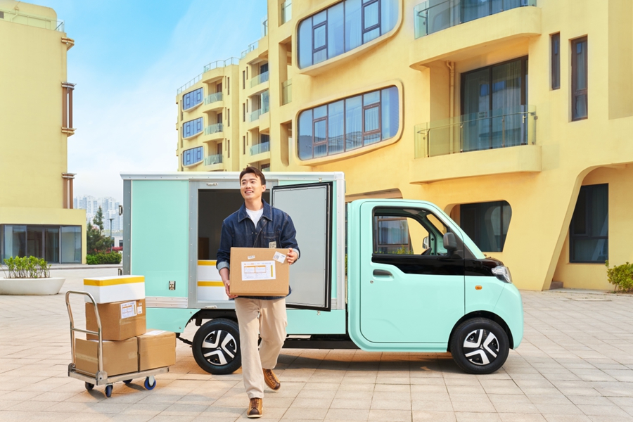 北汽雷驰2.99万,深圳北汽雷驰工资