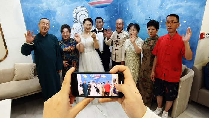 你笑起来真好看方言搞笑,你笑起来真好看社区版