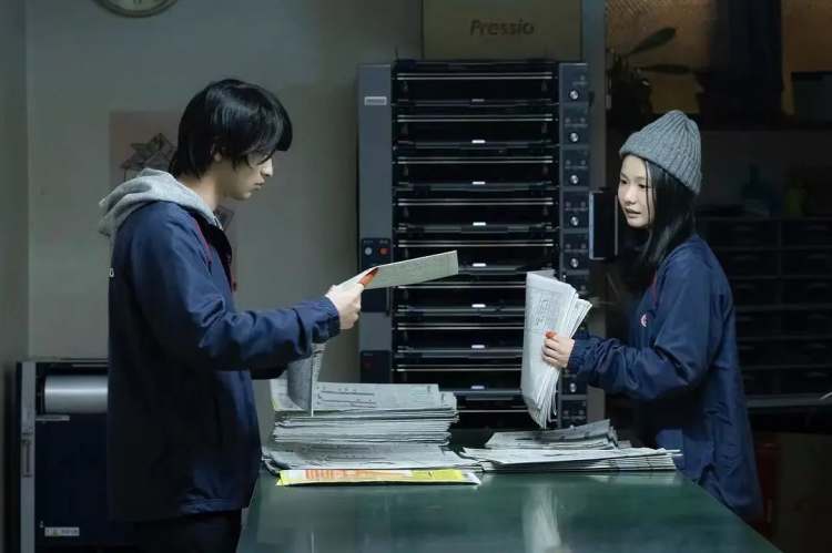 为什么新闻专业又苦又累又心酸,新闻专业靠谱吗