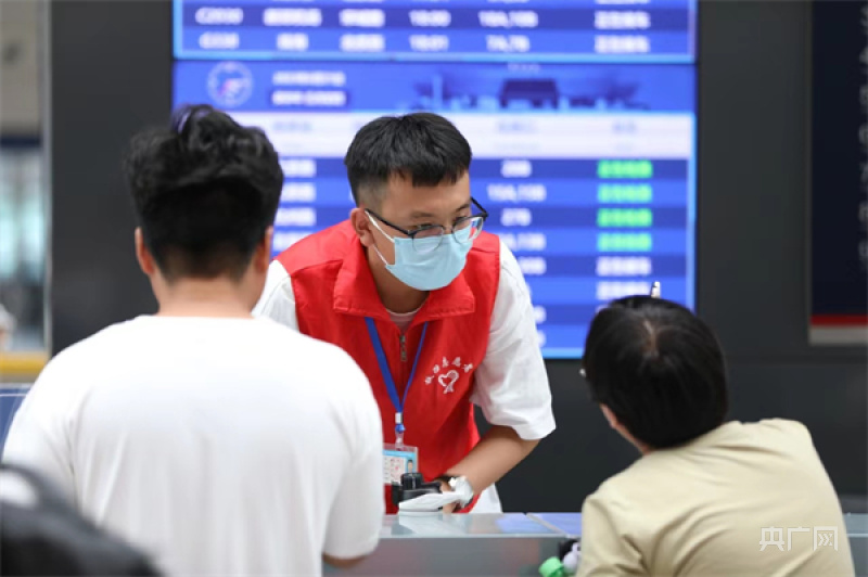 郑州东站2026年客流总数,郑州暑运客流量