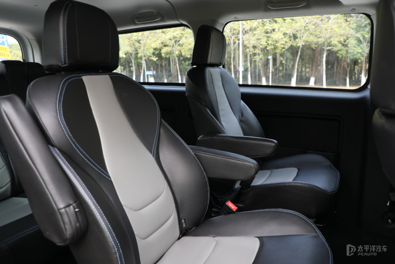 10万左右大空间mpv,10多万空间最大的mpv混动