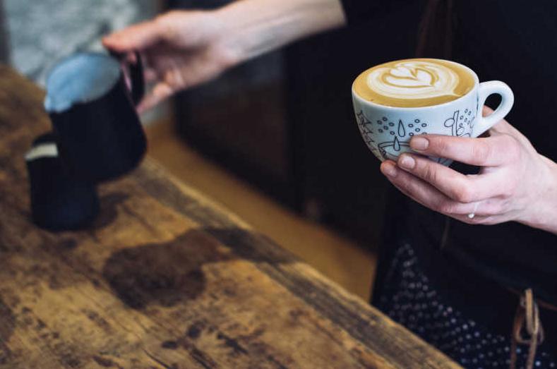 喝咖啡预防帕金森的试验,喝咖啡对帕金森有什么影响