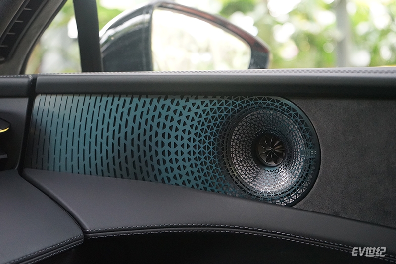 沉浸体验路特斯eletre,试驾路特斯入门版